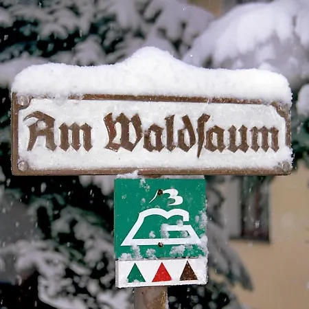 Apartment Ferienwohnung Am Waldsaum